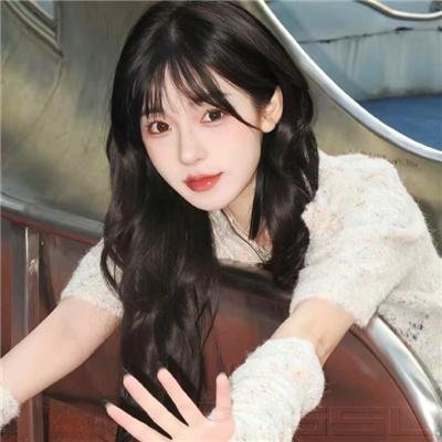 快藏起来!玛琪娜同学